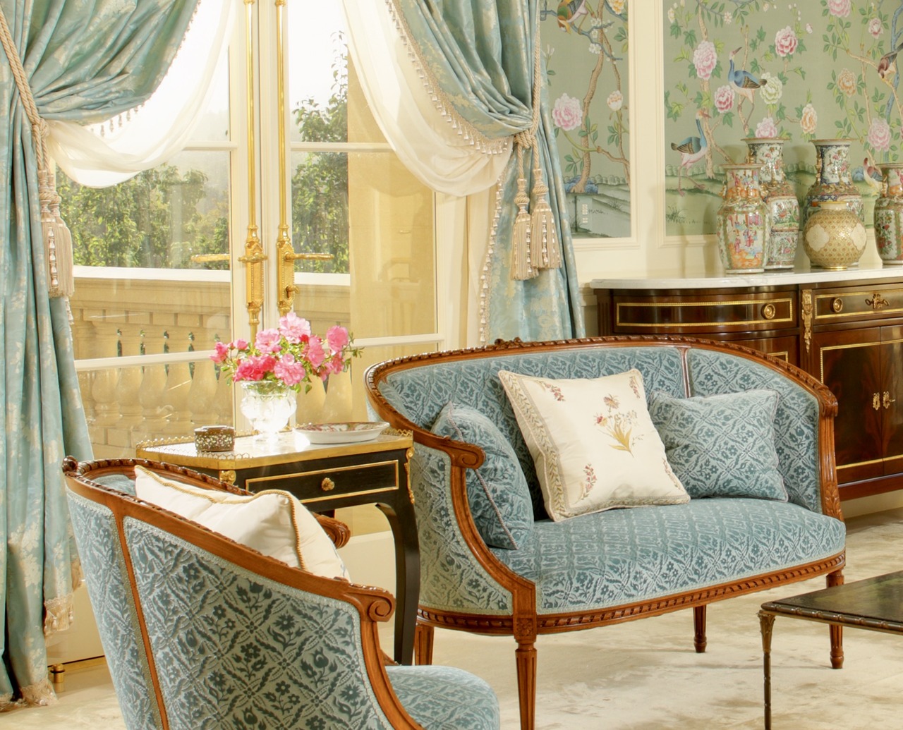 Master sitting room with handpainted Chinoiserie wallpaper