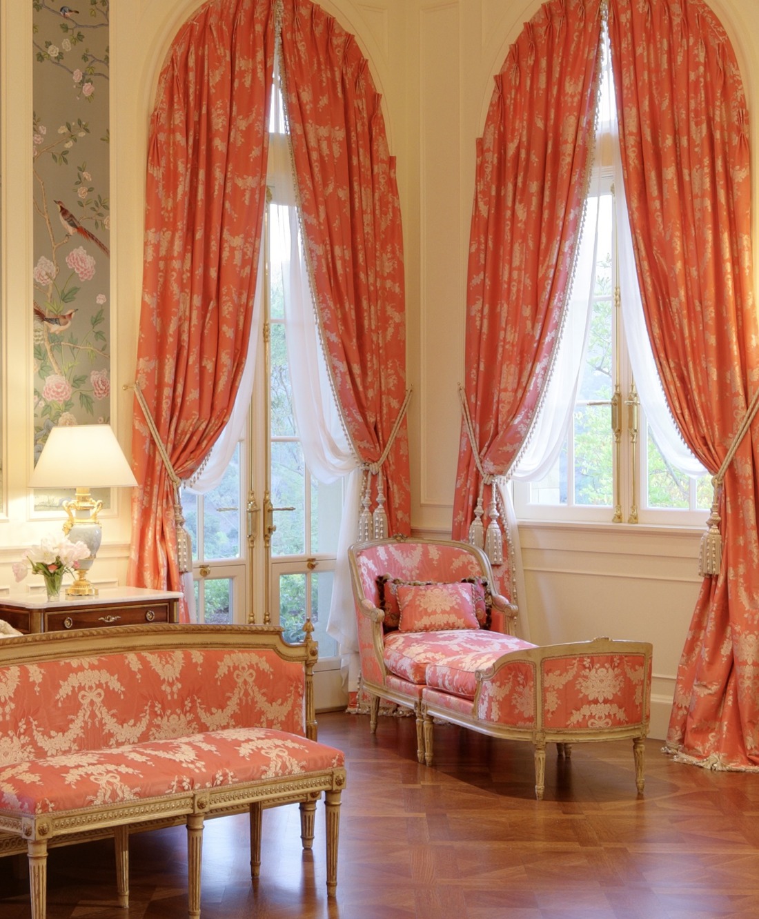 Master bedroom with hand painted Chinese wallpaper
